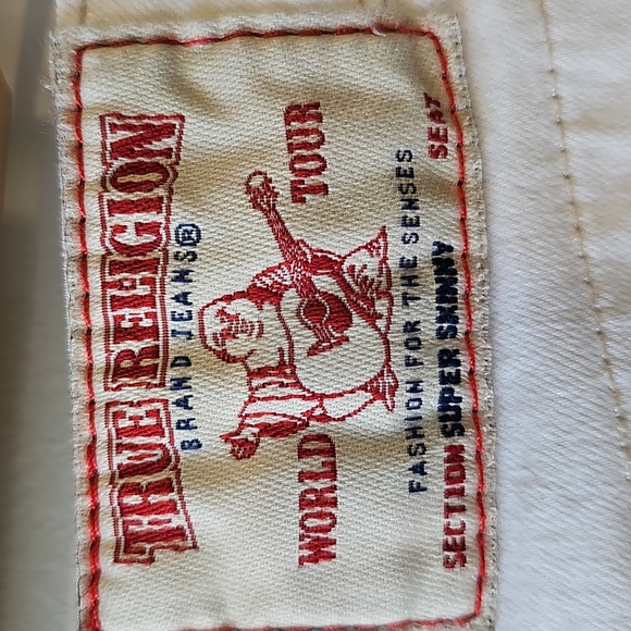 True Religion White 28x29 Distressed Style Skinny Jeans - Picture 6 of 8